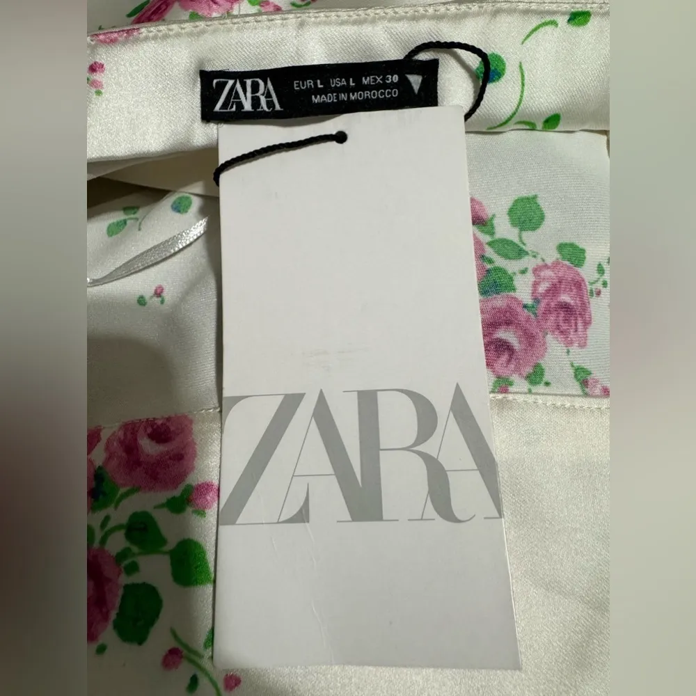 Zara Sweetheart Neckline Floral Print Satin Effect MIDI Dress Cross Back Sz L - Image 16