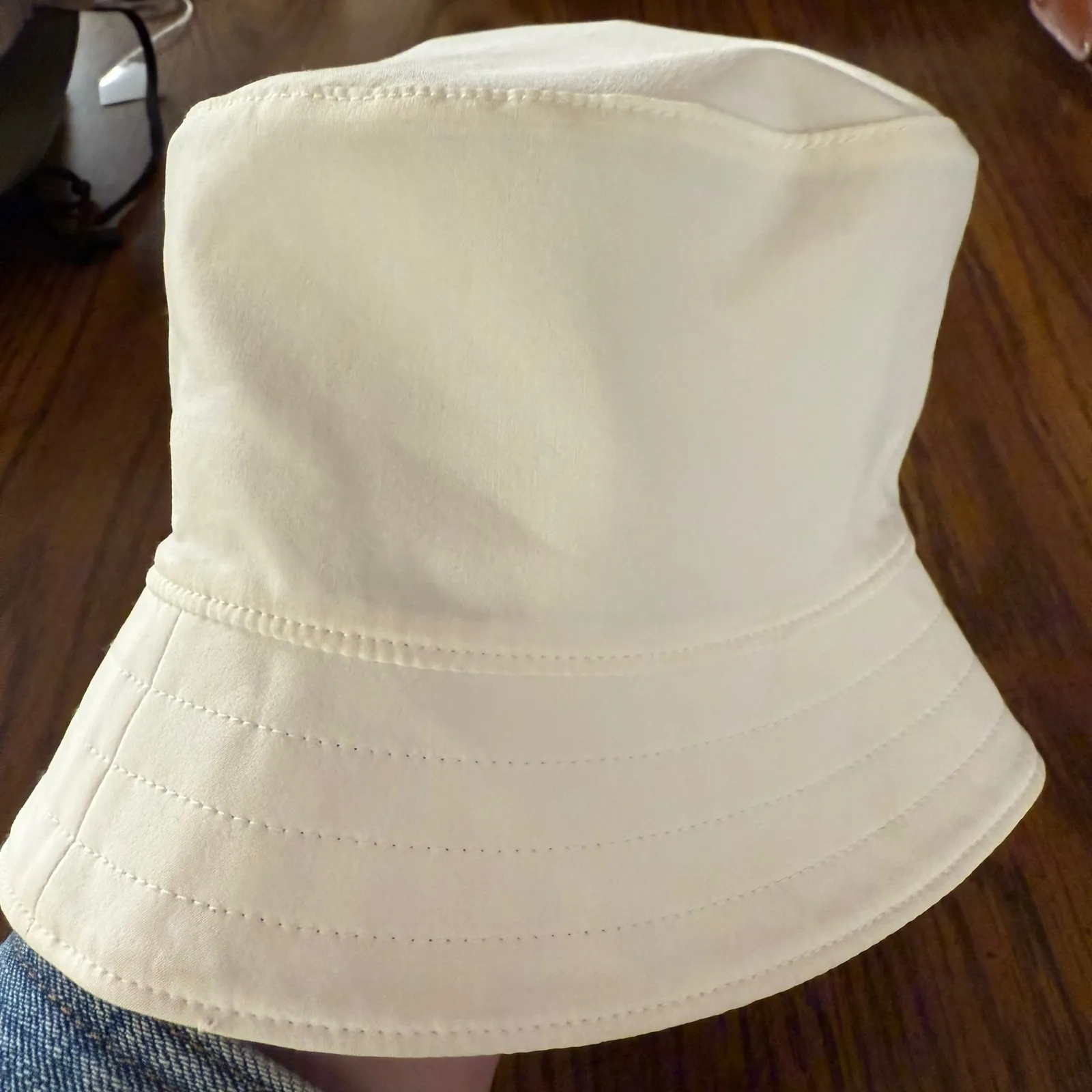 Lululemon‎ Reversible Bucket Hat White Gray Abstract Print Festival Travel - Image 6