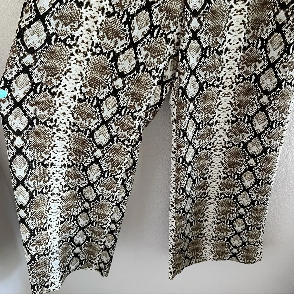 Banana Republic Wide Leg Career Pants Professional Snakeskin 2 Petite - Image 5