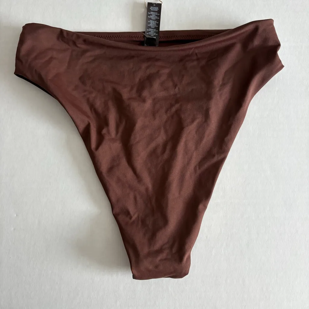 NWT SKIMS Sculpting swim ruched lined bikini top & mid rise bottom cocoa xs/s - Image 11