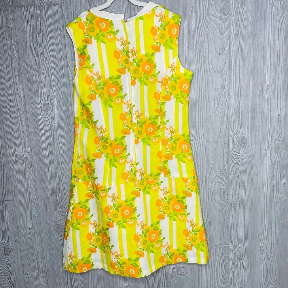 Vintage hand made 1970s floral yellow and green romper dress medium - Image 6
