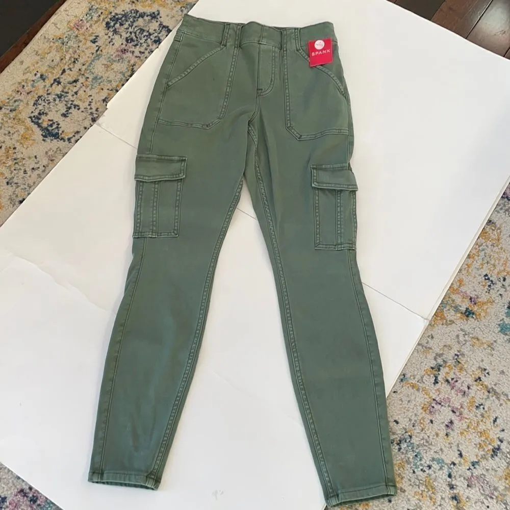 SPANX Stretch Twill Ankle Cargo Pant Soft sage NWT women’s size SP Shaping - Image 4