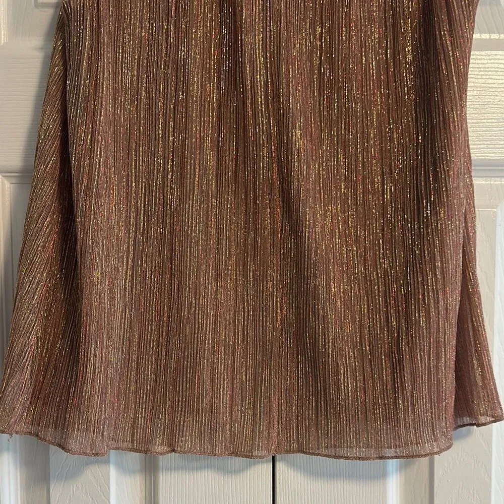 eri + ari Women’s Sleeveless Rose Gold Shimmer Top - Image 7