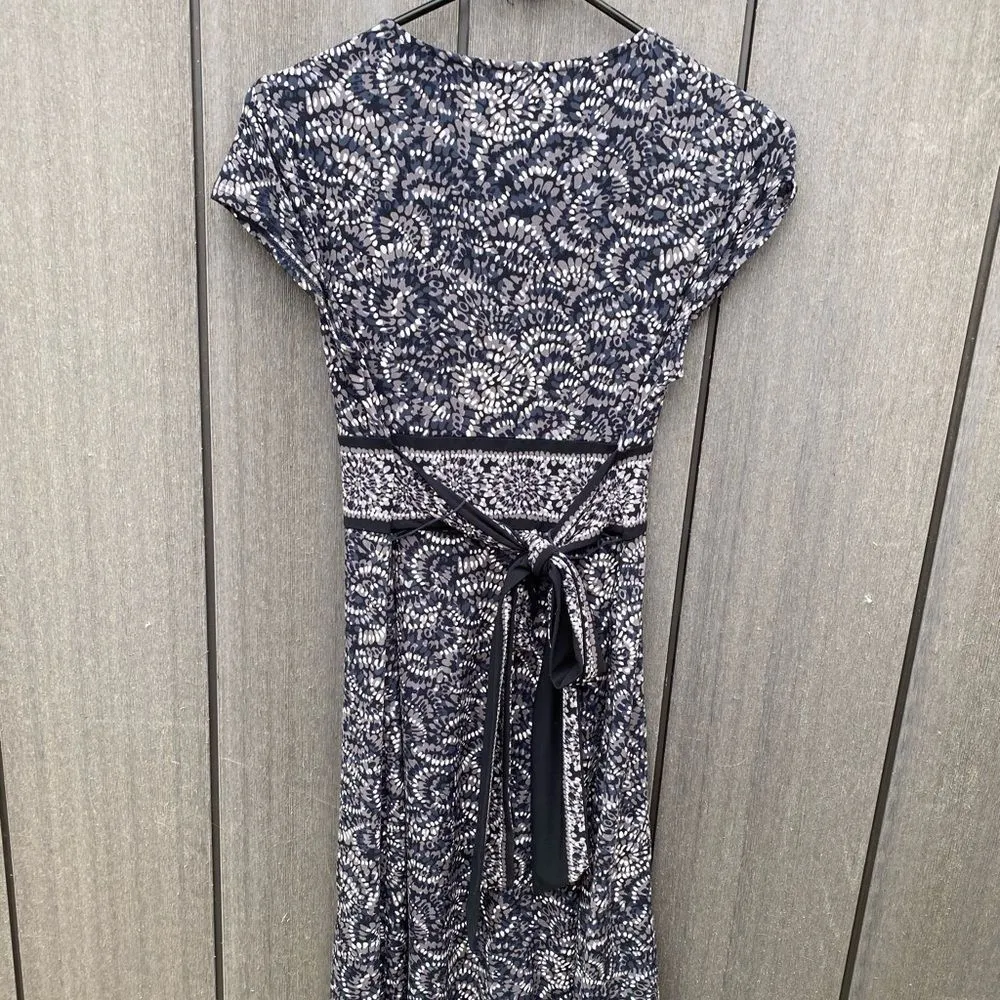 BCBG MaxAzria Dress‎ - Image 4