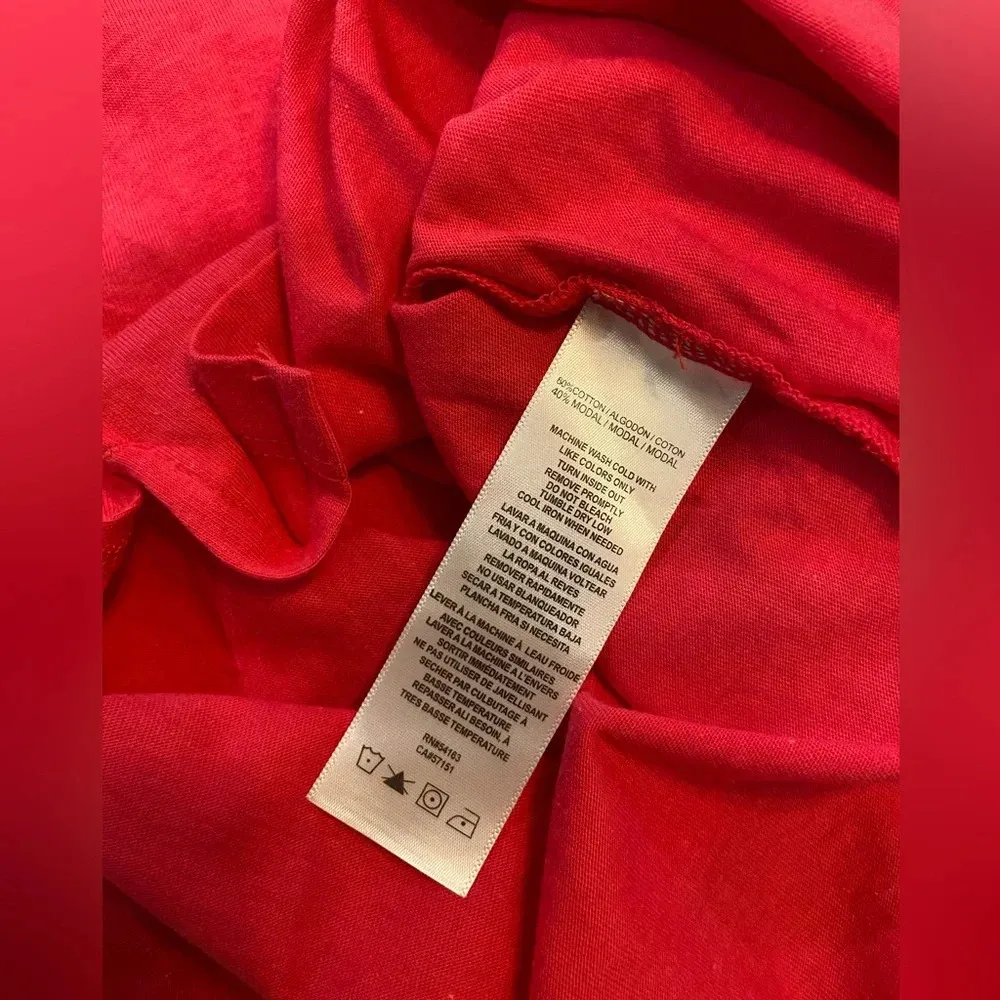 NWT Calvin Klein Pink Short Sleeve Camo Logo Tee Shirt Split Hem Soft Size XS - Image 6