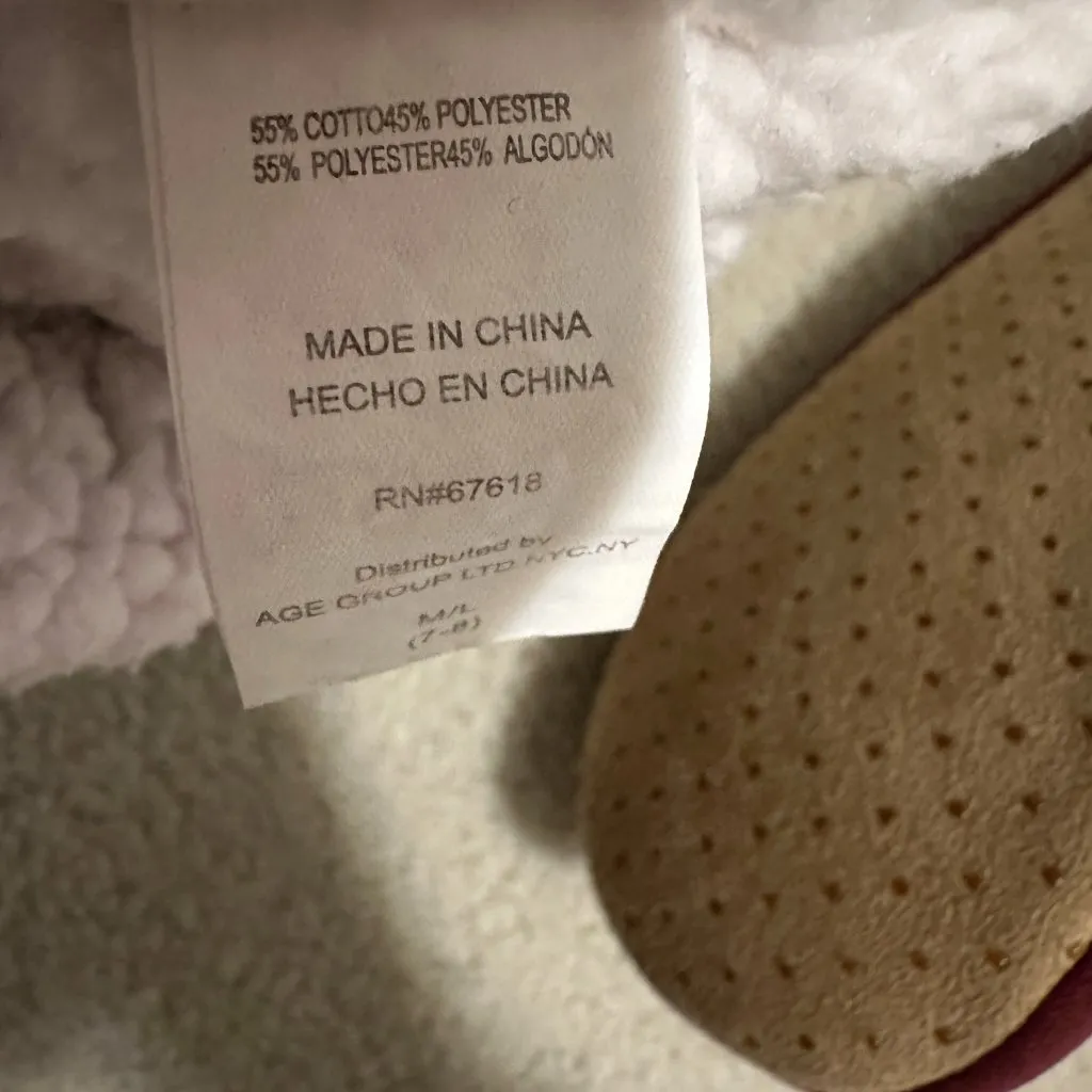 cozy indoor cotton booties for women in red and white in size M (7-8) - Image 4