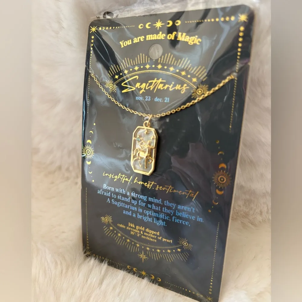 Sagittarius Pearl essential Hypoallergenic Gold Chain Astrology Sign Necklace - Image 4