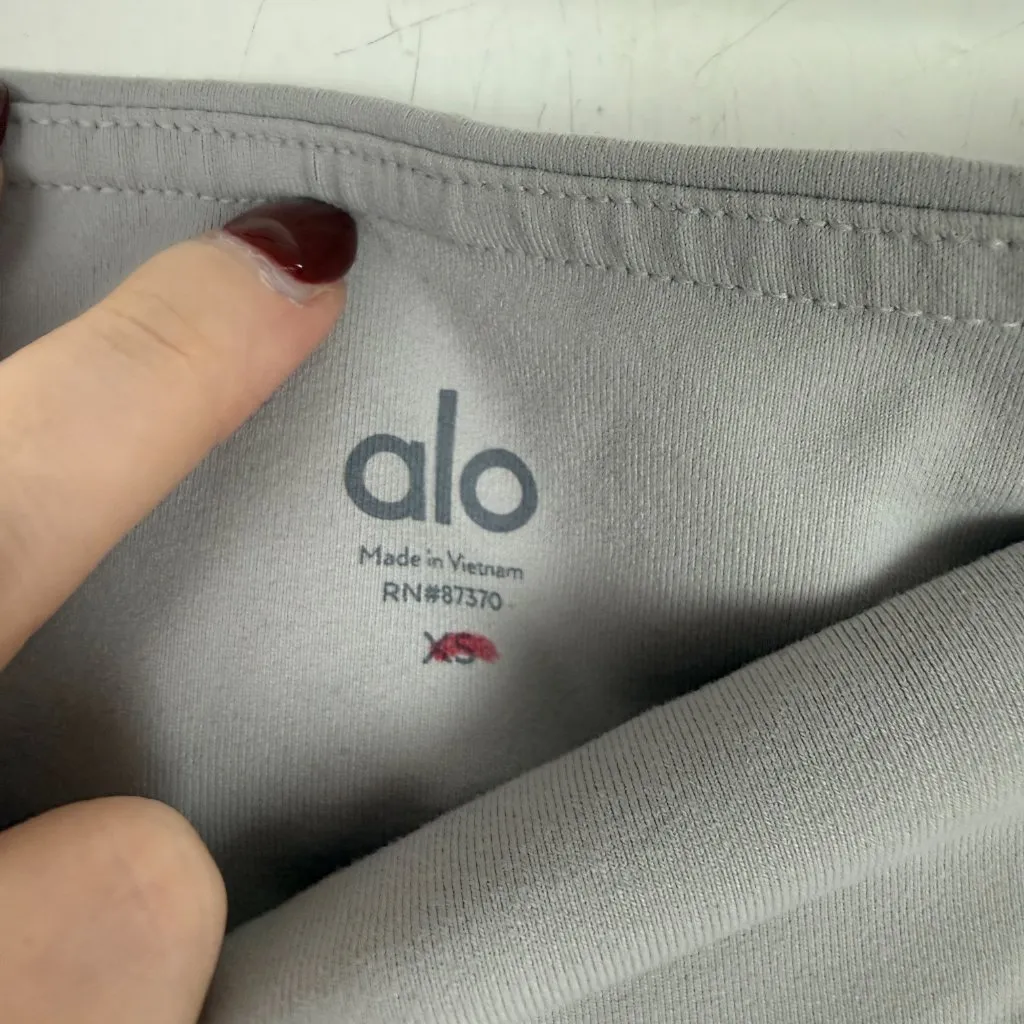 Alo Yoga Goddess Leggings in Alloy/Stormy Heather Gray Ribbed Size XS EUC - Image 7