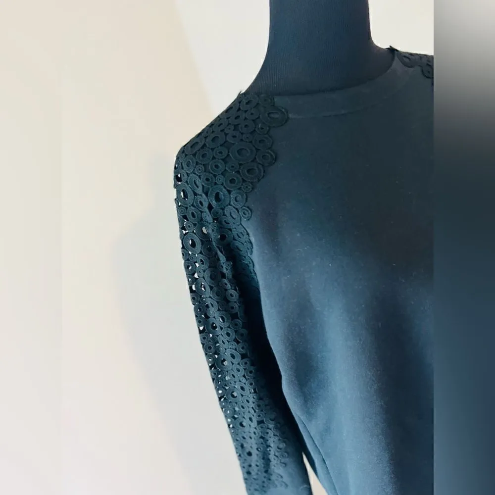 AKRIS PUNTO BERGDORF GOODMAN BLACK LONG SLEEVE DRESS WITH LACE SLEEVES SIZE 10 - Image 2