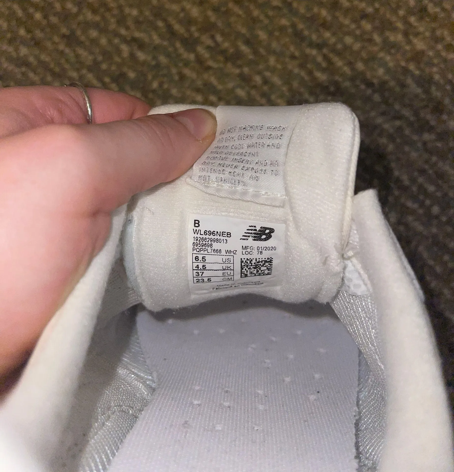 New Balance 696 Sneakers - Image 6