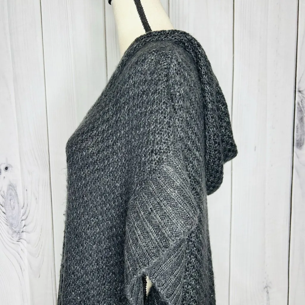 Hem & Thread Sleeveless Poncho Sweater Hooded Womens Sz M/L Gray V-Neck - Image 5