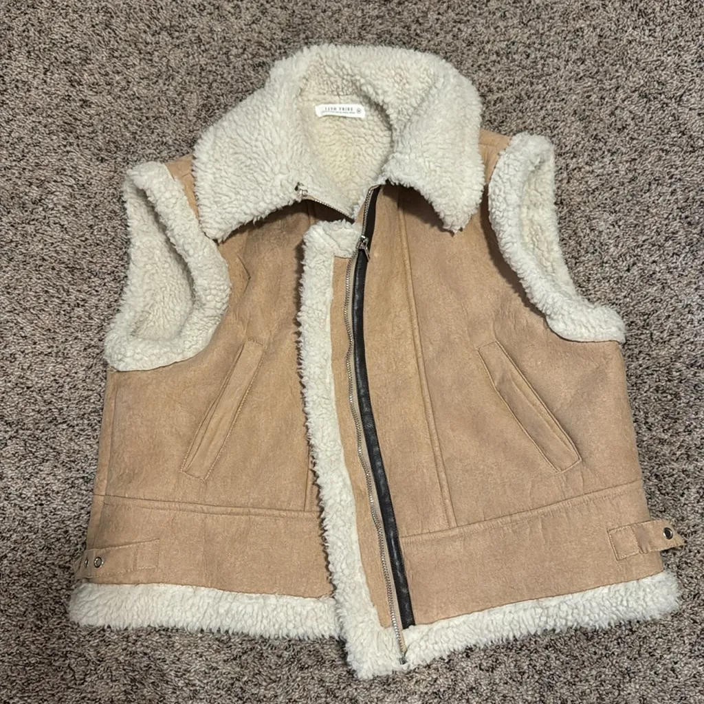 Tan Shearling Vest for Women Size M - Image 4