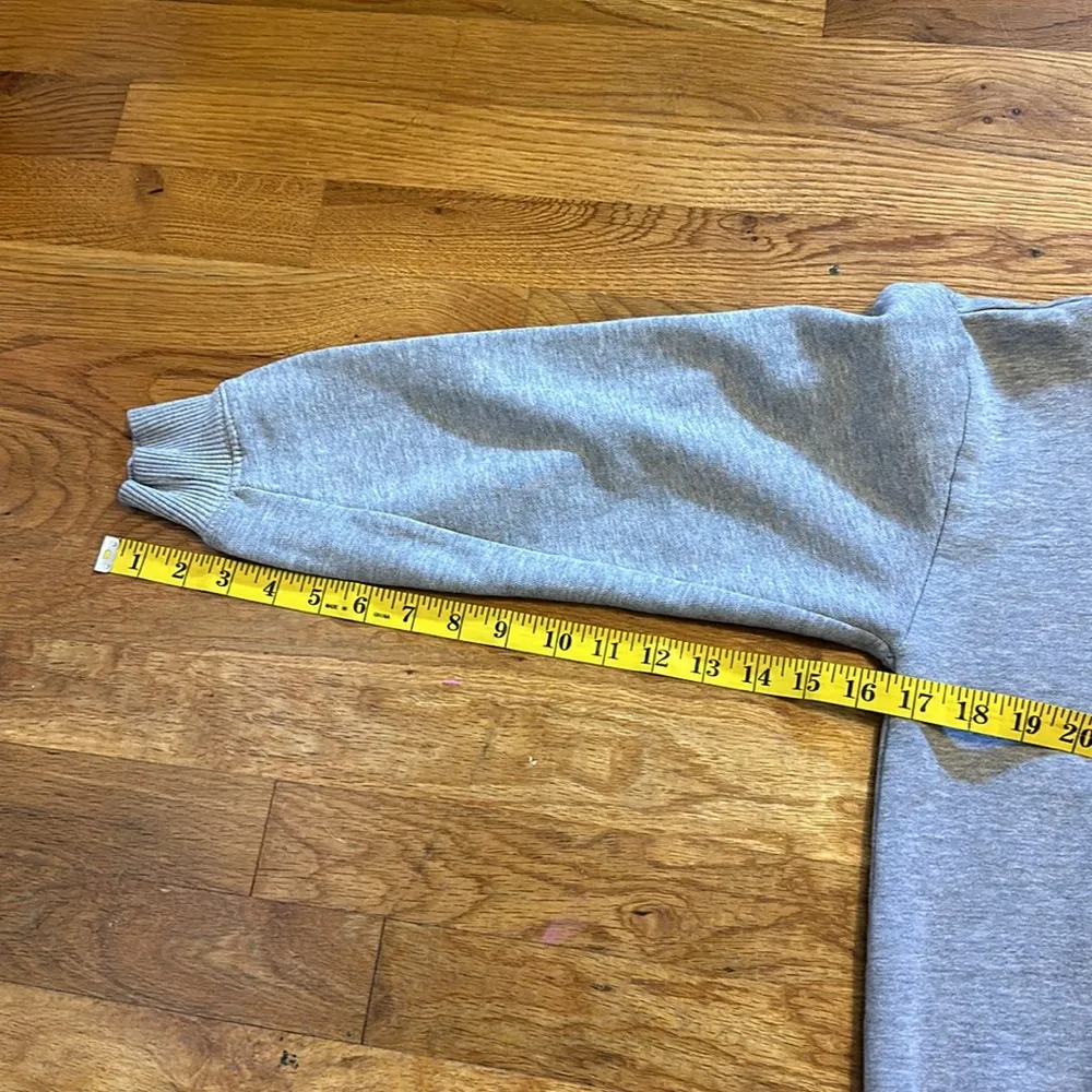 Gray Long Sleeve Crewneck Pullover Sweatshirt Womens Small - Image 5