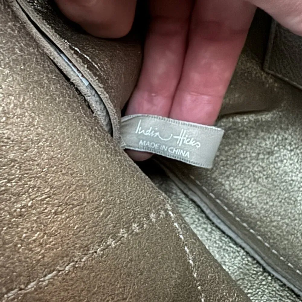 India Hicks Gray Pebble Leather Adjustable Length Strap Solitaire Tote Bag - Image 10