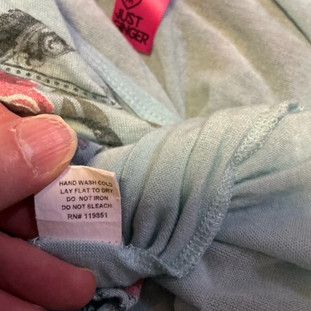 Don’t let anything bring you down graphic T shirt Green Size M - Image 4