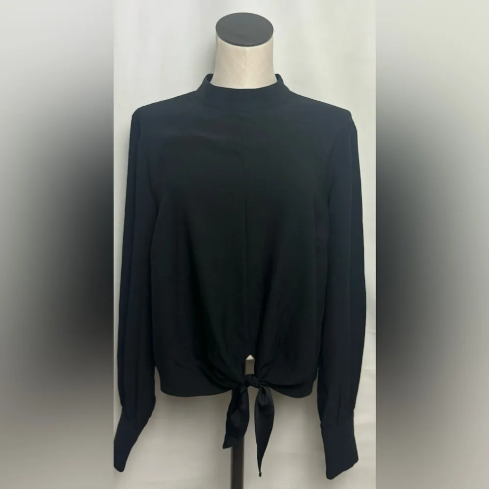 Avec Les Filles Black Tie Front Blouse long sleeve peekhole back Size L NWT - Image 4