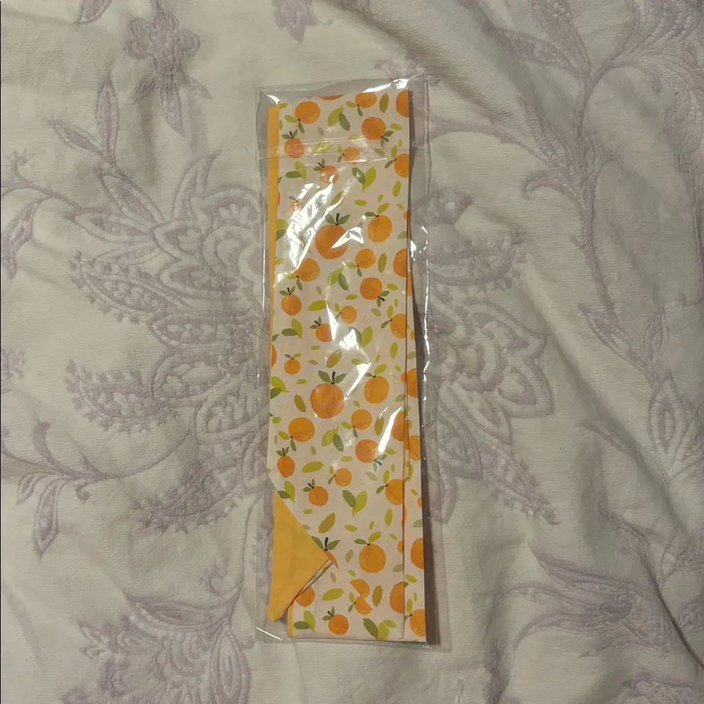 NWOT Orange and Yellow Positive Thinking with Oranges Head Scarf - Image 3