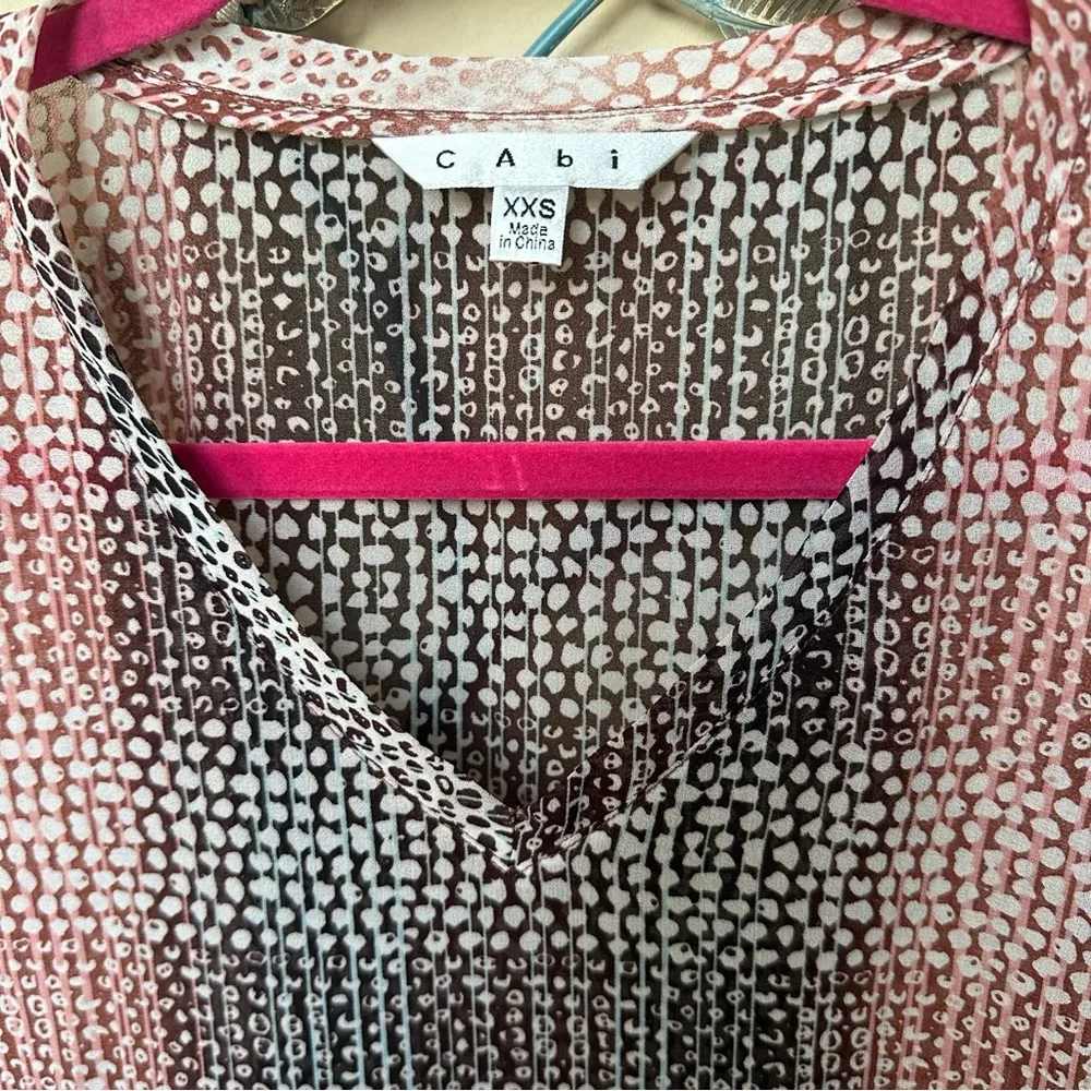 CAbi 240 V Neck Sheer "Cover Up Tee" Blouse Ombre Dot Print Boxy Top Sz XXS - Image 3