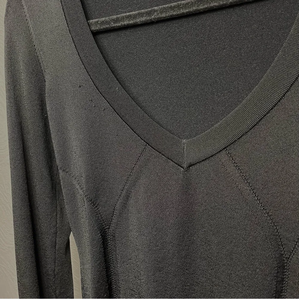 Dolce & Gabbana V-Neck top - Image 2