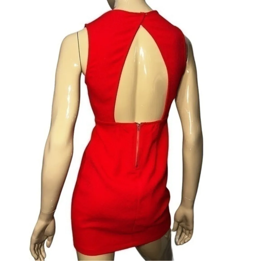 L’Atiste by Amy Women’s Size S Red Crepe Plunging Beaded Neck Mini Dress - Image 4