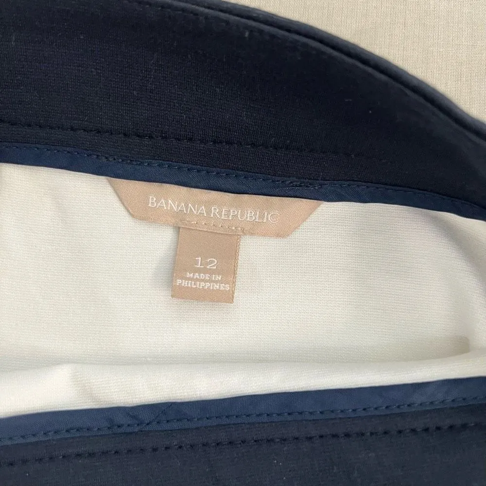 🔥5 for $25 sale🔥 Banana Republic navy white panel pencil skirt in size 12 - Image 7