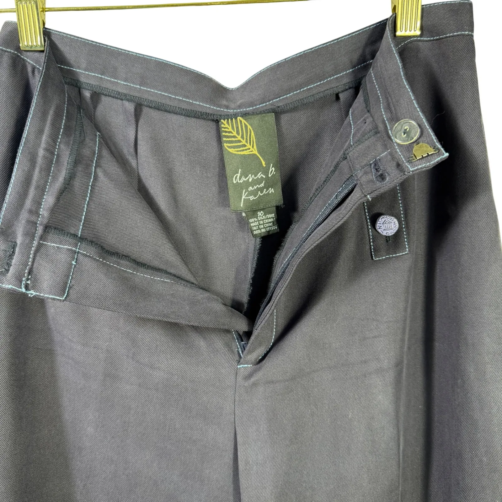 Dana B and Karen Silk Nautical Button Pants Women's Size 10 Navy Blue - Image 11