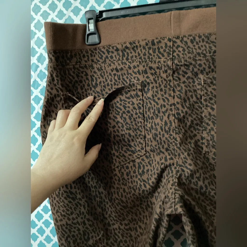 No Boundaries Womens Leggings Animal Print Brown Size XXL - Image 8