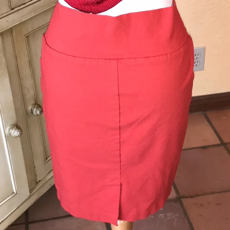 Red skirt Size L - Image 2