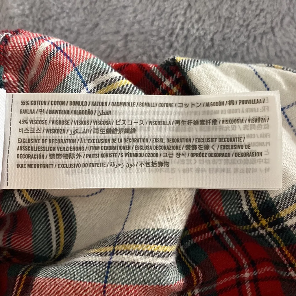EUC Abercrombie & Fitch Red and Green Plaid Flannel, Size Small - Image 6