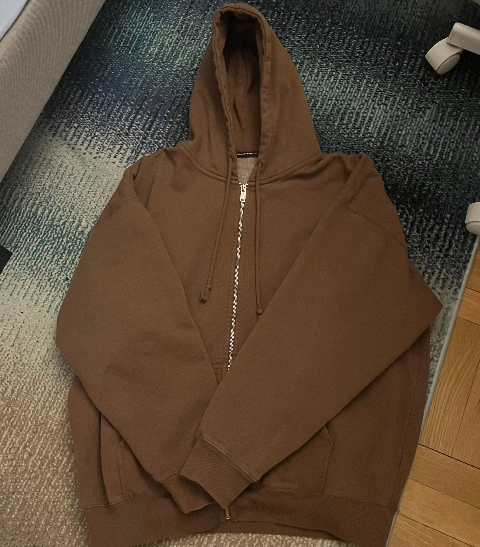 christy hoodie - Image 3