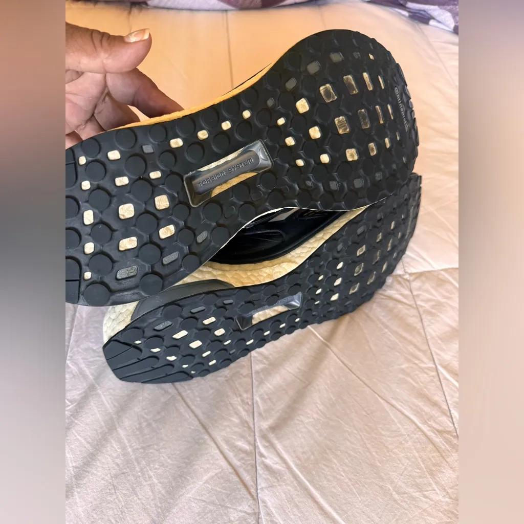 adidas Black and White Athletic Shoes - Image 5