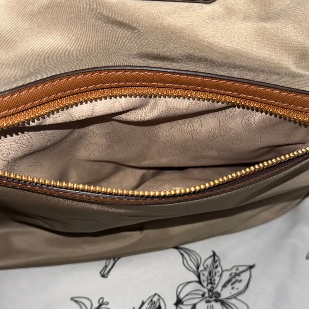 Michael Kors Tan and Brown Tote Bag- Excellent Condition - Image 14