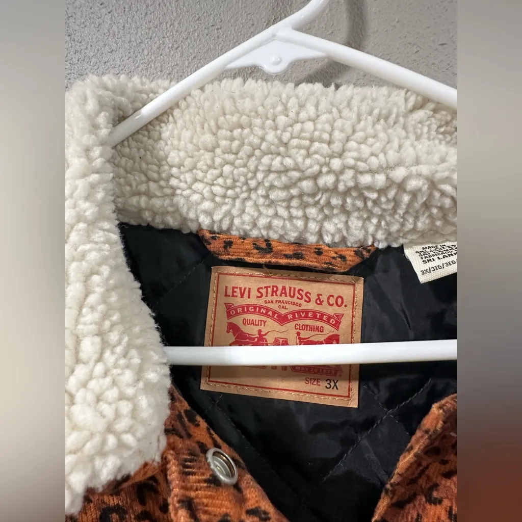 Levis Original Leopard Corduroy Sherpa Trucker Jacket Size 3X - Image 5