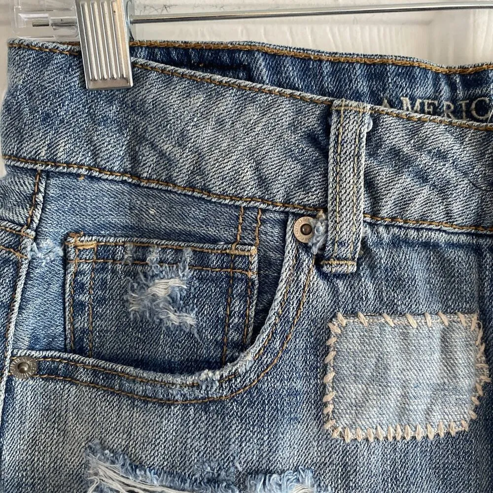 American Eagle Women's 2‎ High Rise Shortie Light Wash Denim Distressed Shorts - Image 3