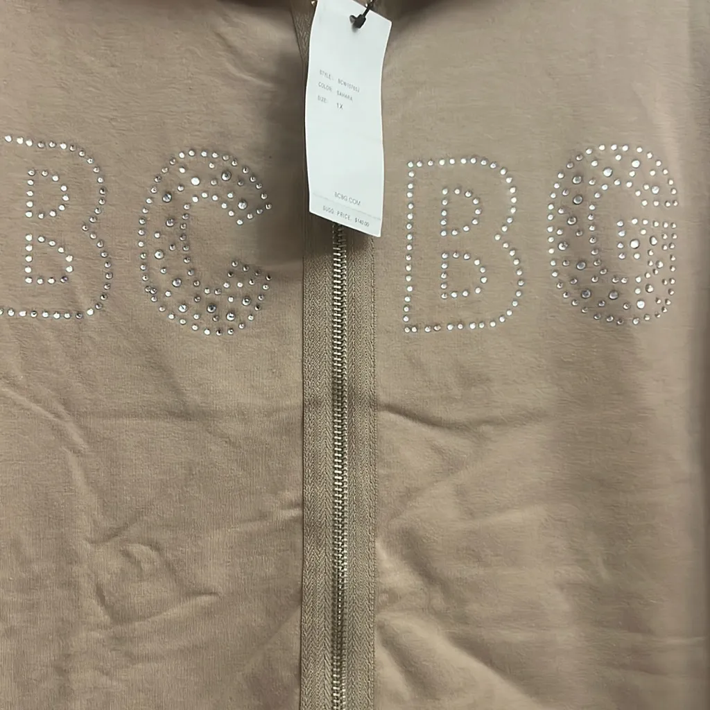 NEW SIZE 1X BCBG MAXAZRIA, Side Rhinestone Detail Hoodie & Pant Set - Image 6