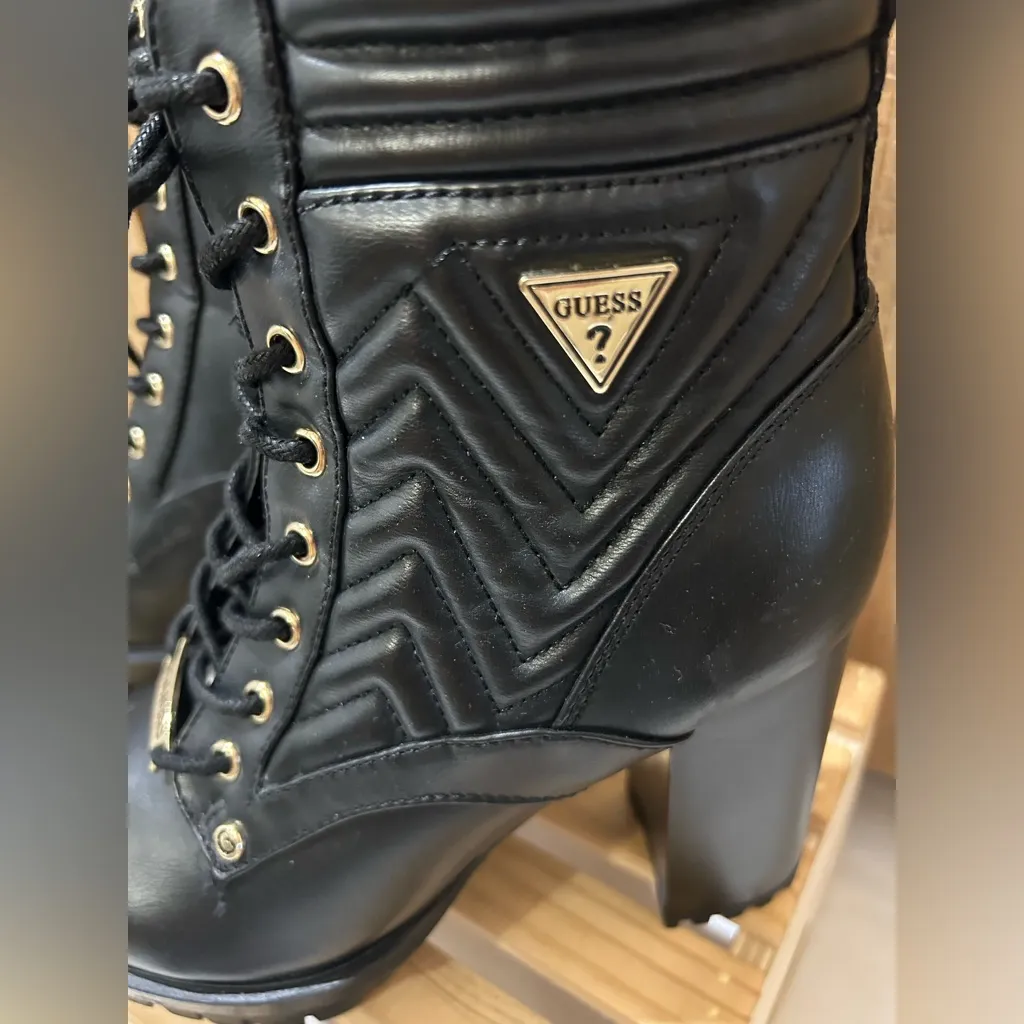 Guess LA Women’s Army Style Lace Up Zippered Ankle Boots Block 4” Heel Sz 7M - Image 3