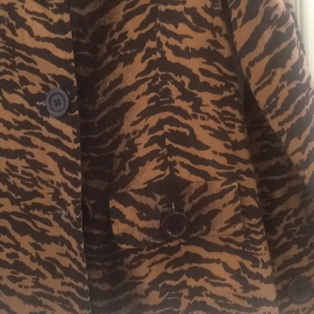 Notations FINAL MARKDOWN LADIES  jacket small - Image 2