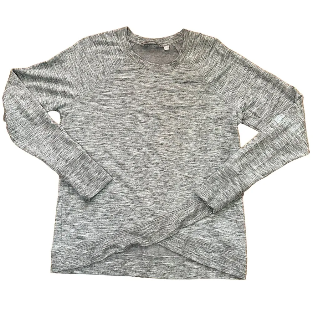 Athleta Split Hem Gray Sweater Asymmetrical Womens Size Small - Image 2