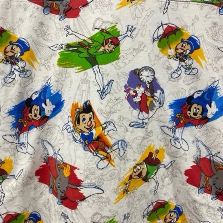 Disney parks ink & paint character sketch spirit jersey NWT XS - Image 4