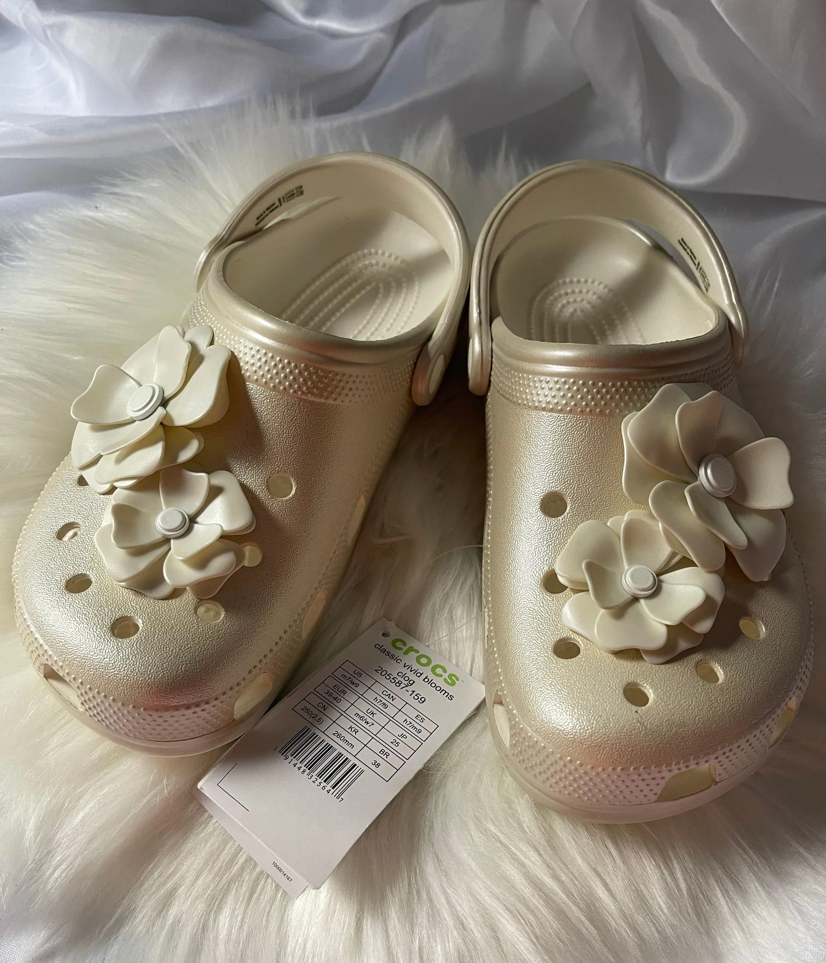 Crocs Statement Collection - Image 2