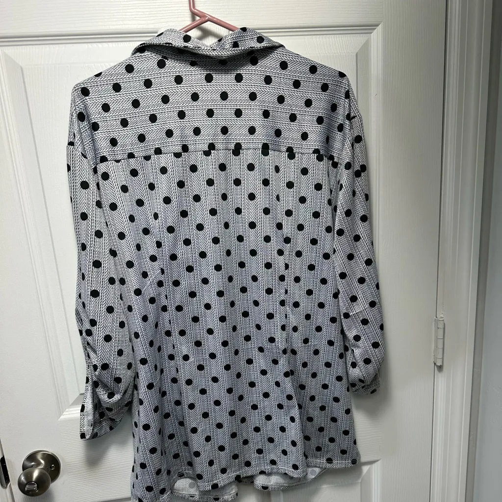 Black and White Polka Dot Blouse - Image 4