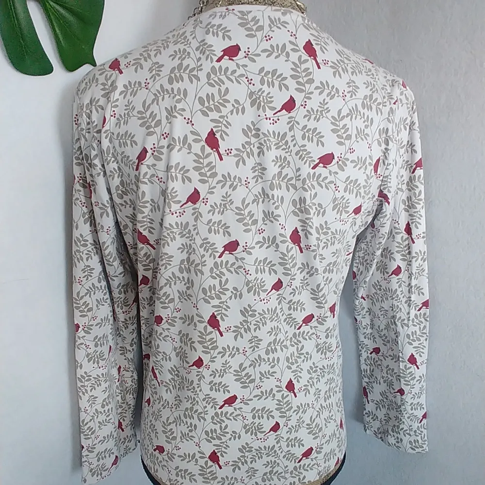 Croft & Barrow Cardinal Print Blouse Top - Image 3
