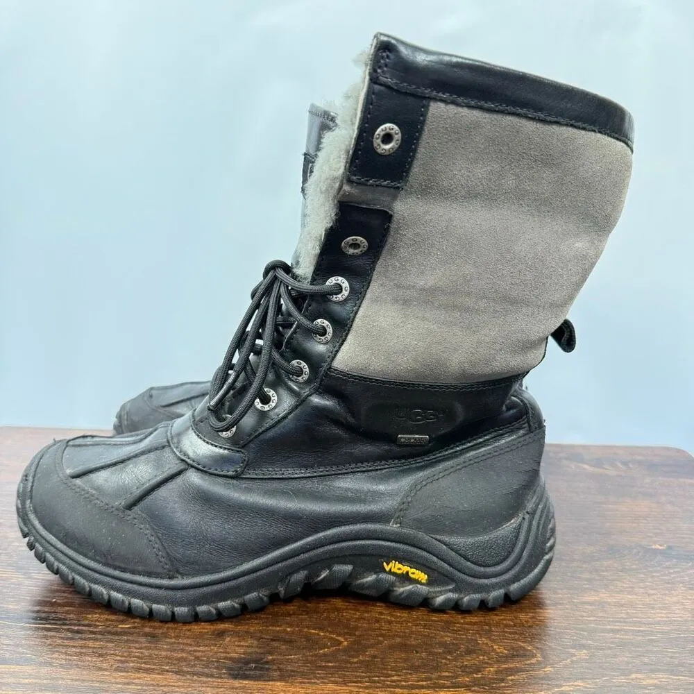 UGG Women’s F8012G leather sheepskin weatherproof boot size 8 - Image 6