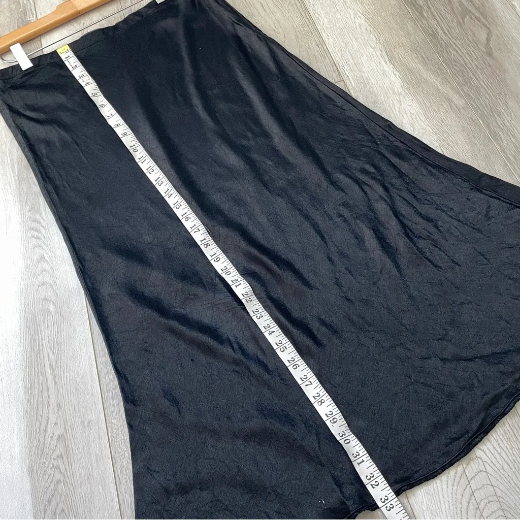 Zara Satin Skirt midi womens Black (large) classic minimalist party contemporary - Image 4
