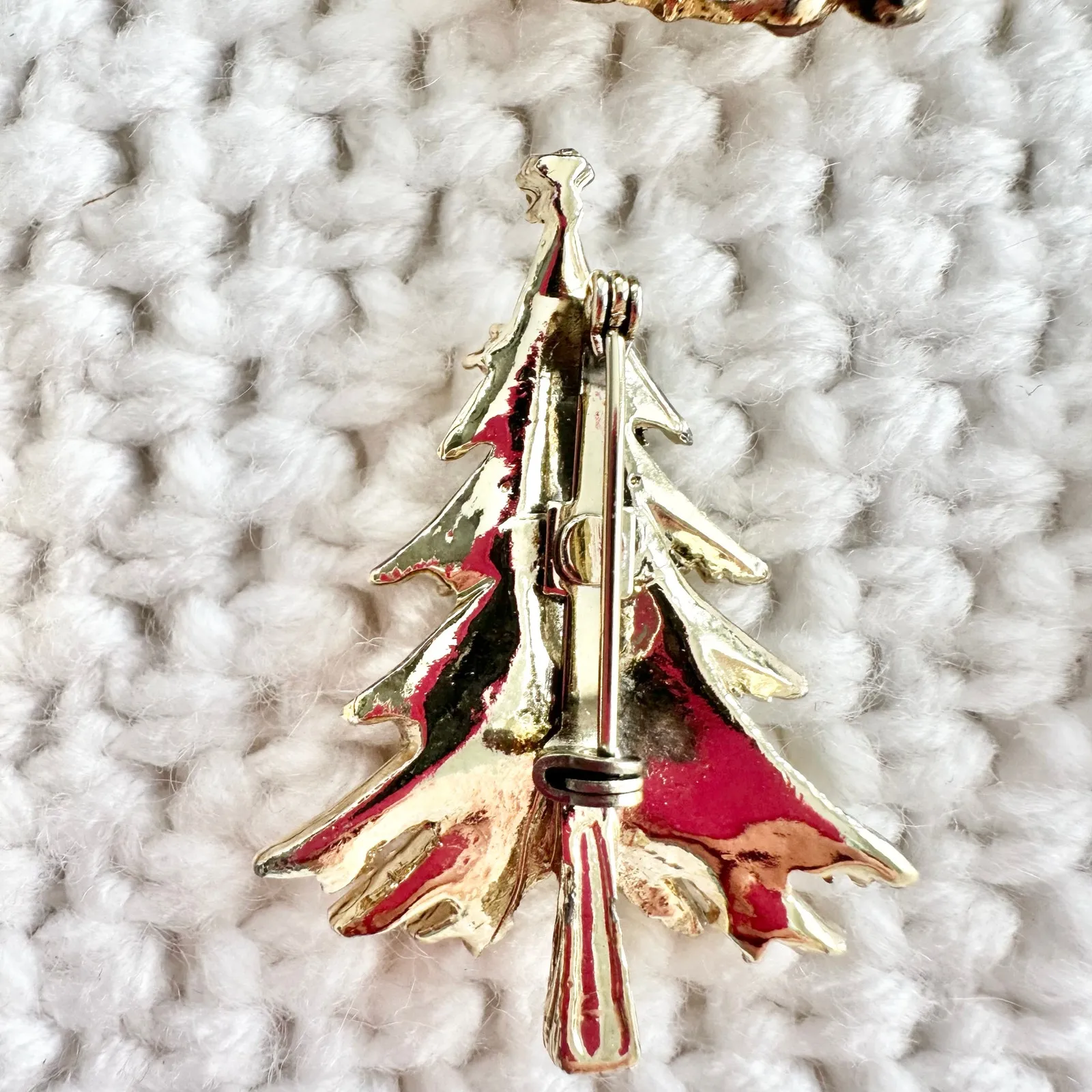 Holiday Christmas Lot Set of 8 Tree Snowman Wreath Angel Vintage Brooch Pins - Image 11