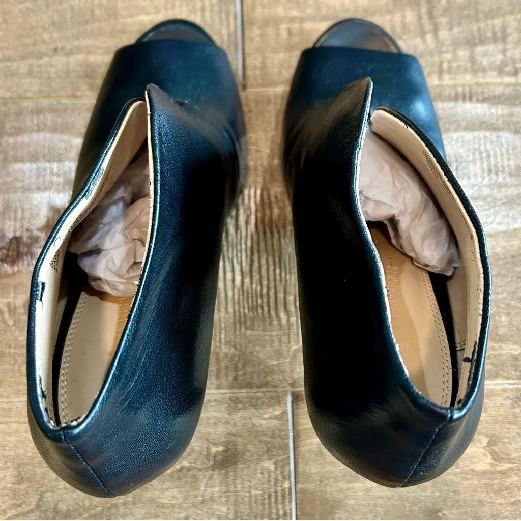 Banana Republic Women’s Leather Peep Toe Ankle Booties Black Size 8.5 Used Girly - Image 5