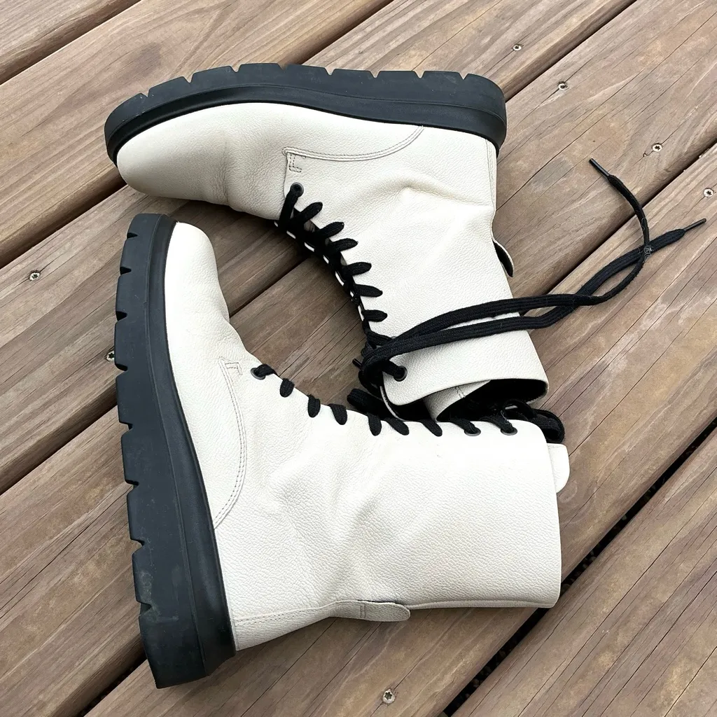 ECCO waterproof mid calf boots ☔️☂️ - Image 5