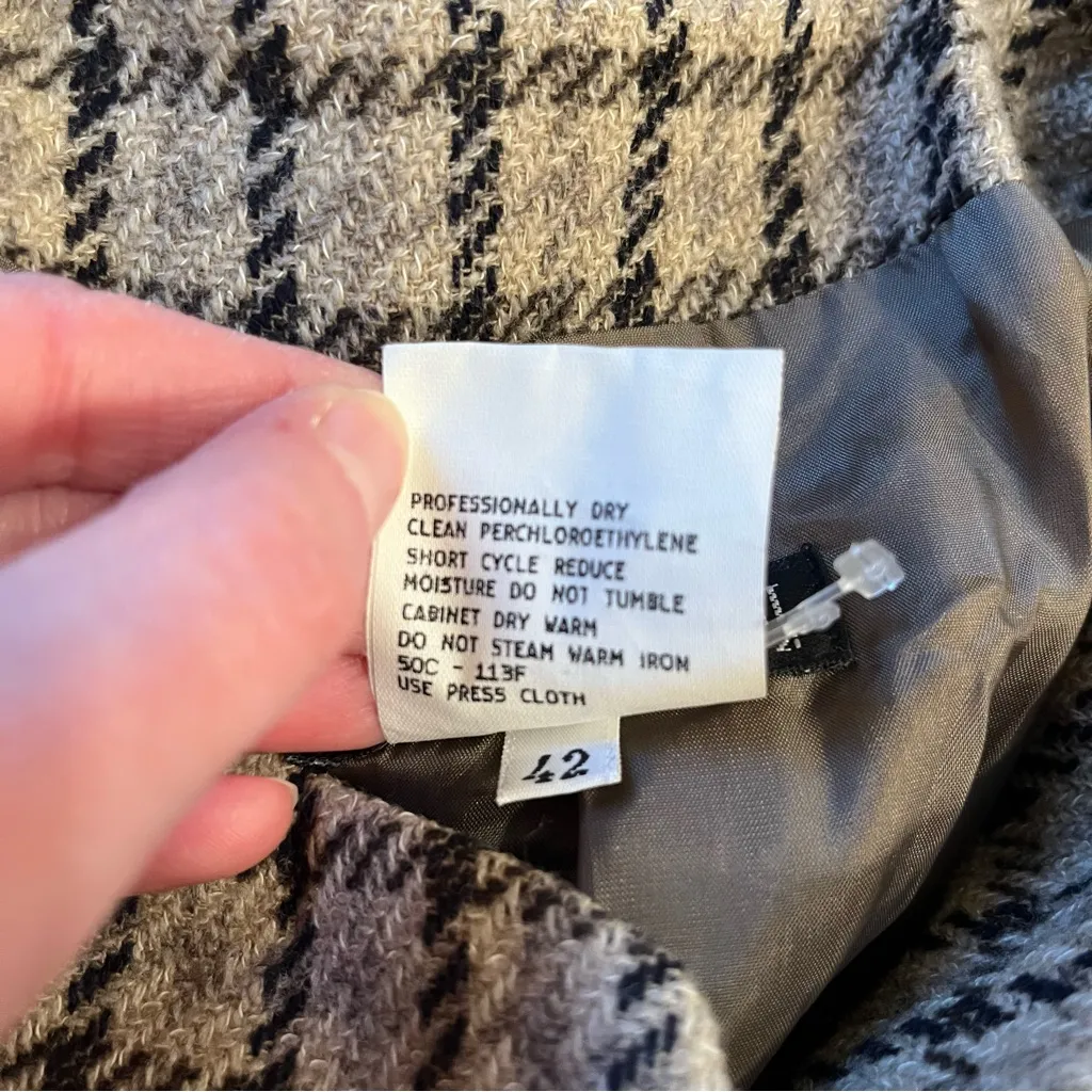 Giorgio Armani Women’s Plaid Houndstooth Italian Wool Blazer Size 42 - Image 5