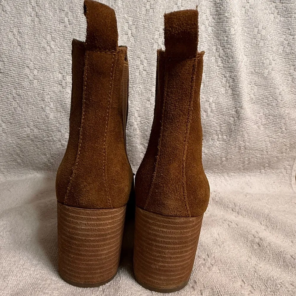 Steve manden  Brown Suede Ankle Boots - Image 3