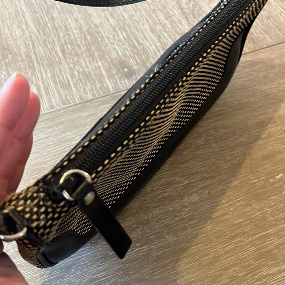 Dolce & Gabanna Vintage Pochette - Image 6